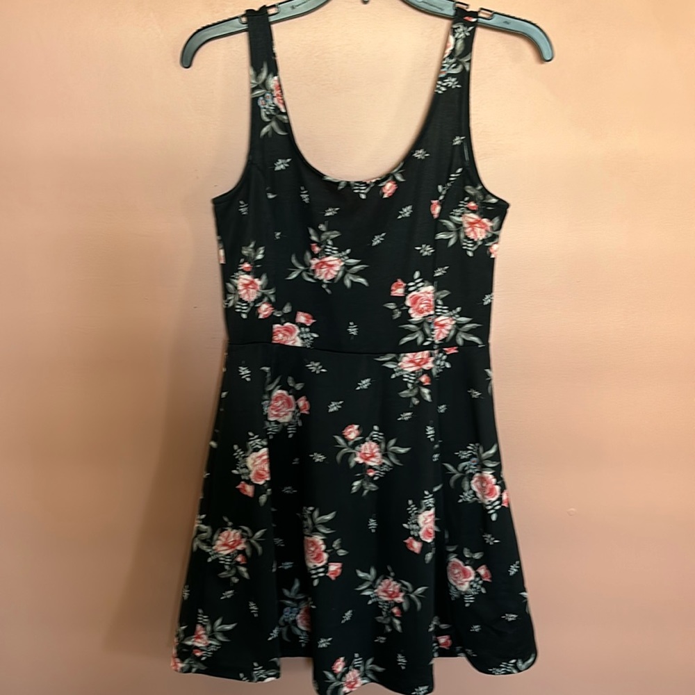 Black mini flared sleeveless dress